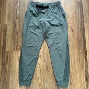 Athleta Jogger Women's 8 Green Quest Jogger High Rise Quick Dry Lightweight UPF